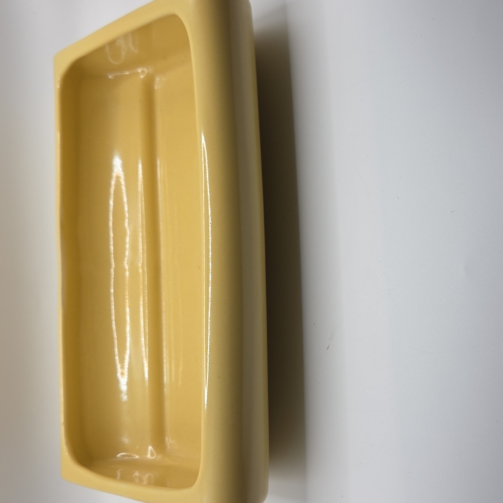 Abingdon Pottery USA Yellow Ceramic Vase